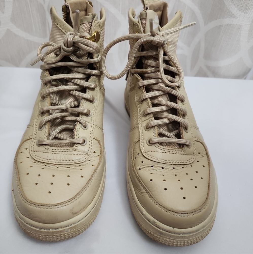Nike SF AF1 Air Force One Mid Top Youth Shoes Brown, Size 4.5Y, AJ0424 200